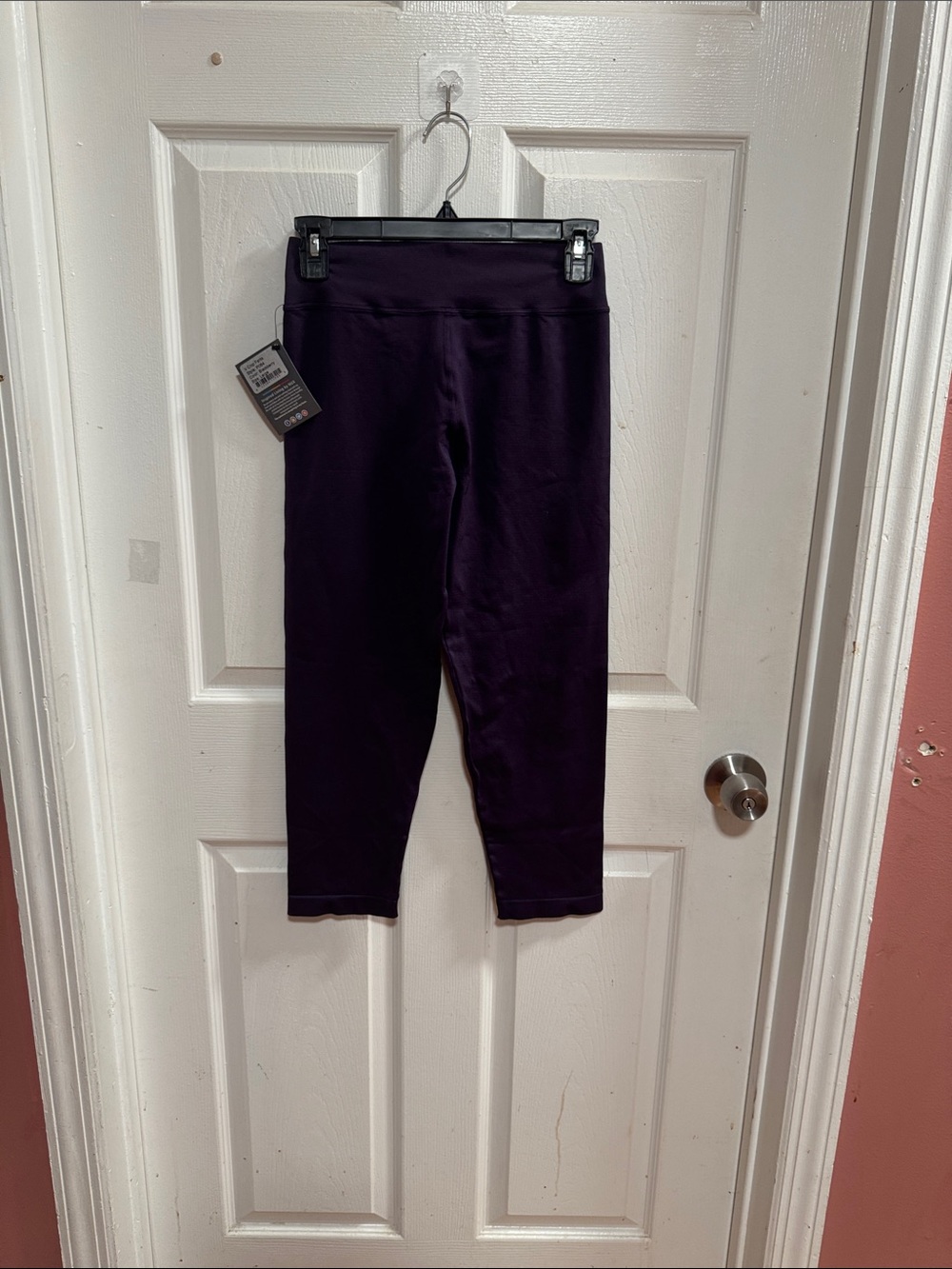 NUX Girls' Dark Purple Capri Leggings